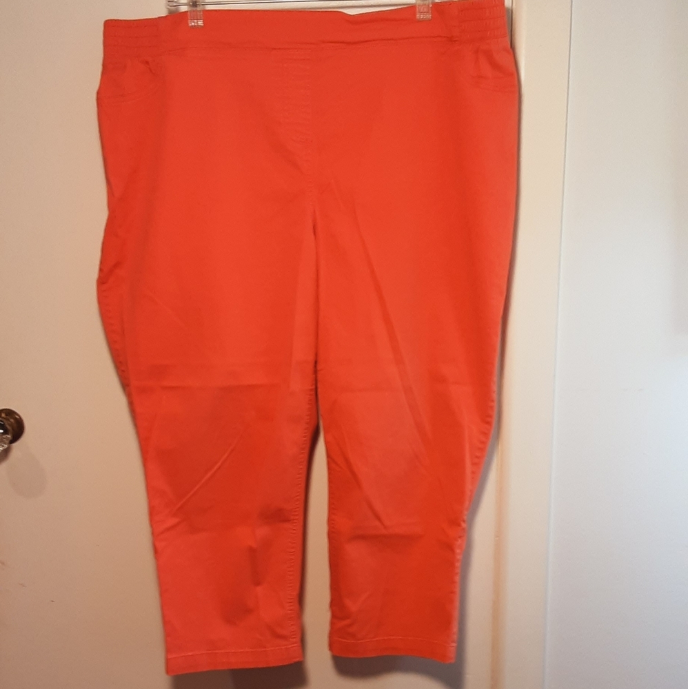 Women's capris